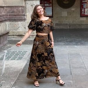 Meet your Posher, Lyrica